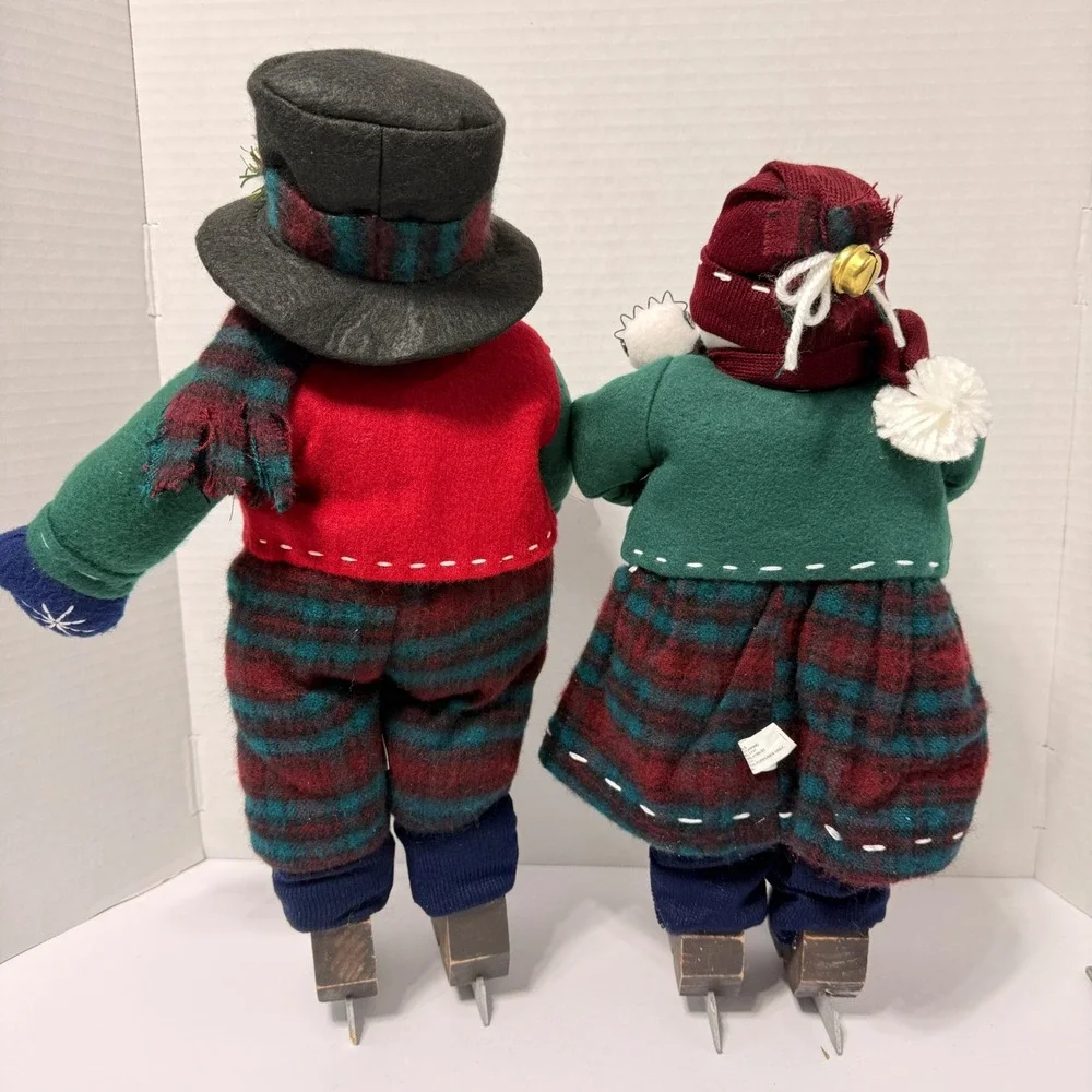 Vintage Style Plush Ice Skating Snowman Couple Figures Snow Place Like Home 16in